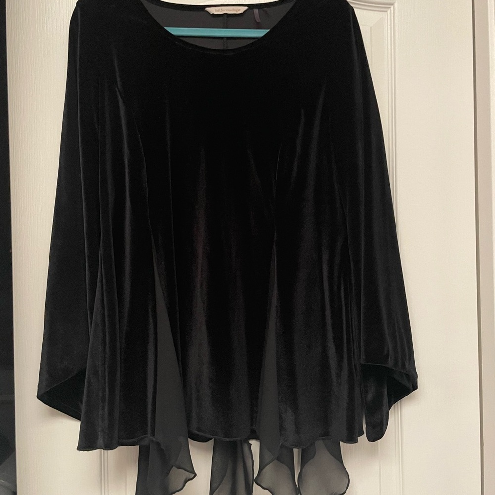 Elegant Black Velvet Women's Top